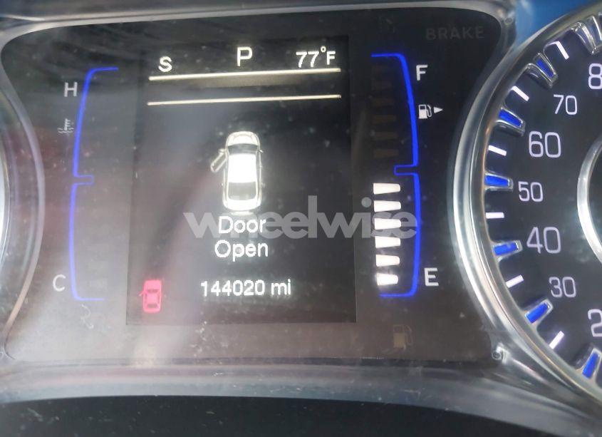 Photo 15 of 2016 Chrysler 200 LIMITED (VIN 1C3CCCAB1GN133423)