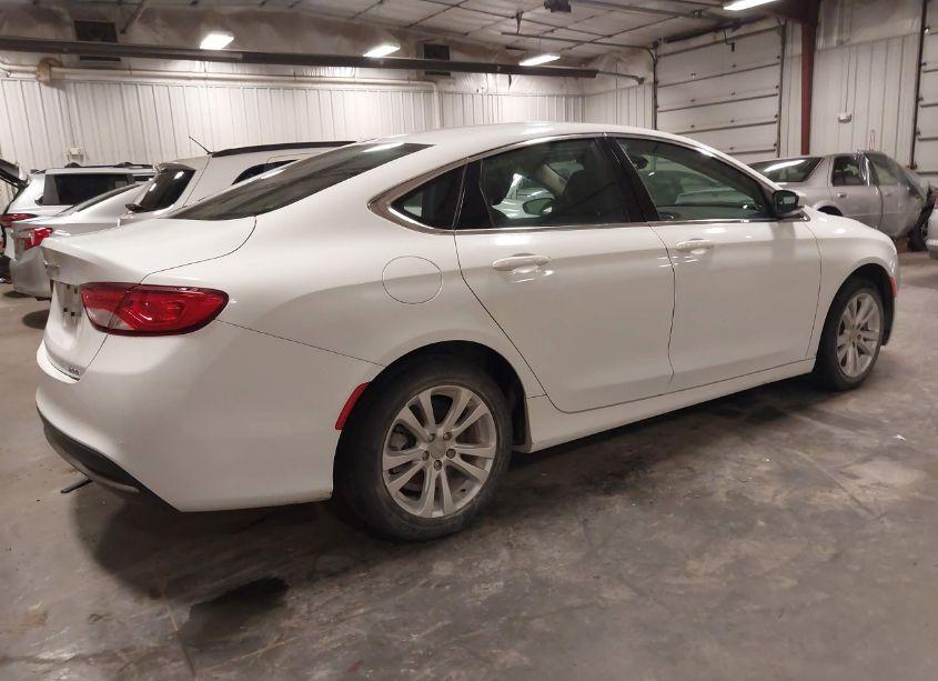 Photo 4 of 2016 Chrysler 200 LIMITED (VIN 1C3CCCAB1GN136743)