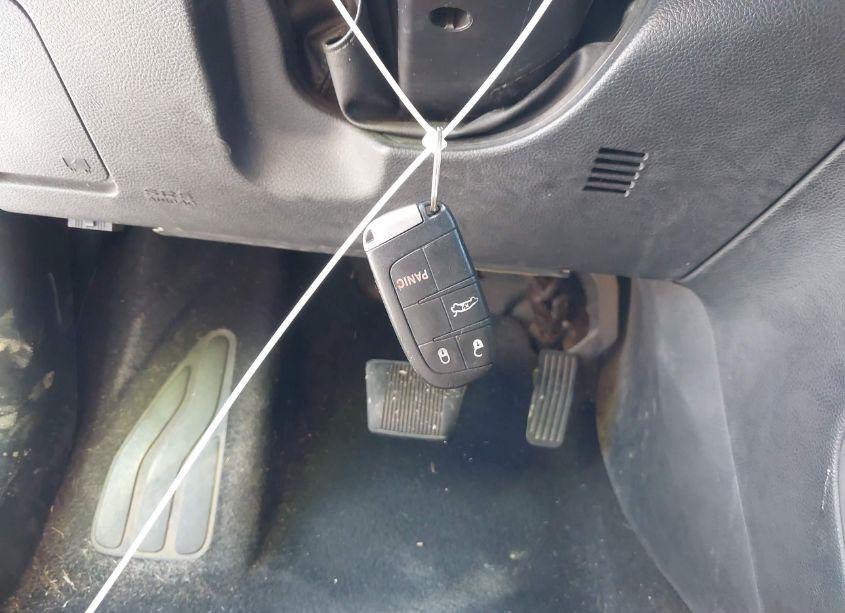 Photo 11 of 2016 Chrysler 200 LIMITED (VIN 1C3CCCAB1GN153591)