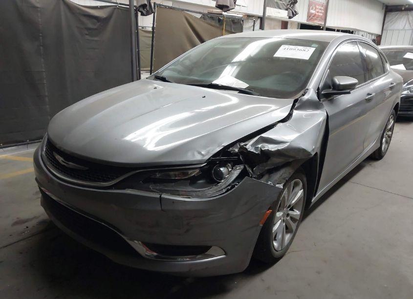 Photo 2 of 2016 Chrysler 200 LIMITED (VIN 1C3CCCAB1GN169791)