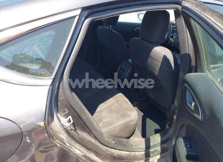 Photo 8 of 2015 Chrysler 200 LIMITED (VIN 1C3CCCAB2FN505270)