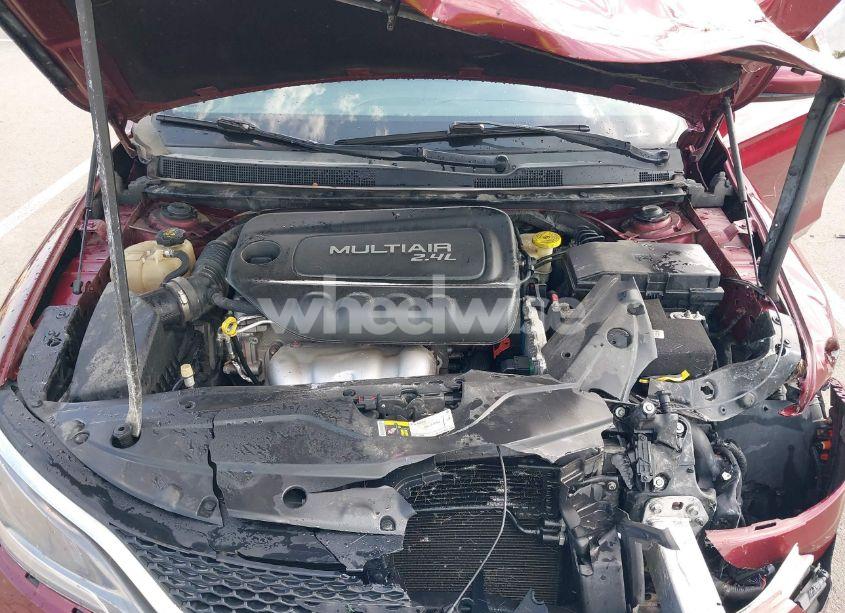 Photo 10 of 2015 Chrysler 200 LIMITED (VIN 1C3CCCAB2FN536017)