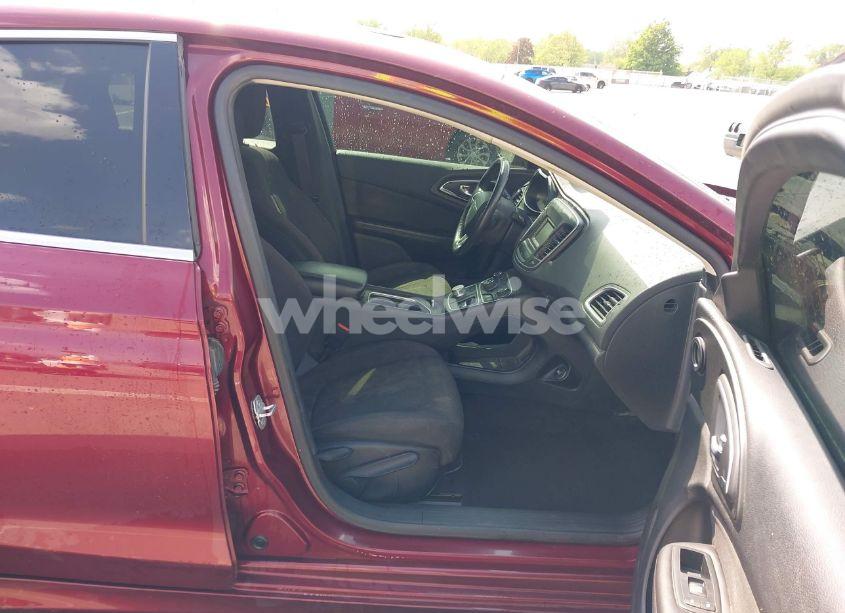 Photo 5 of 2015 Chrysler 200 LIMITED (VIN 1C3CCCAB2FN536017)