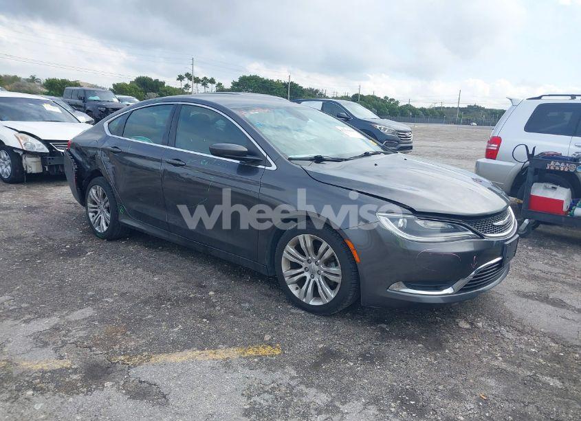 2015 Chrysler 200 LIMITED (VIN 1C3CCCAB2FN567798) main photo