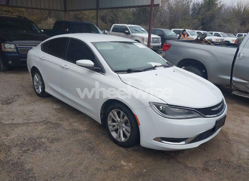 2015 Chrysler 200 LIMITED (VIN 1C3CCCAB2FN574282) main photo