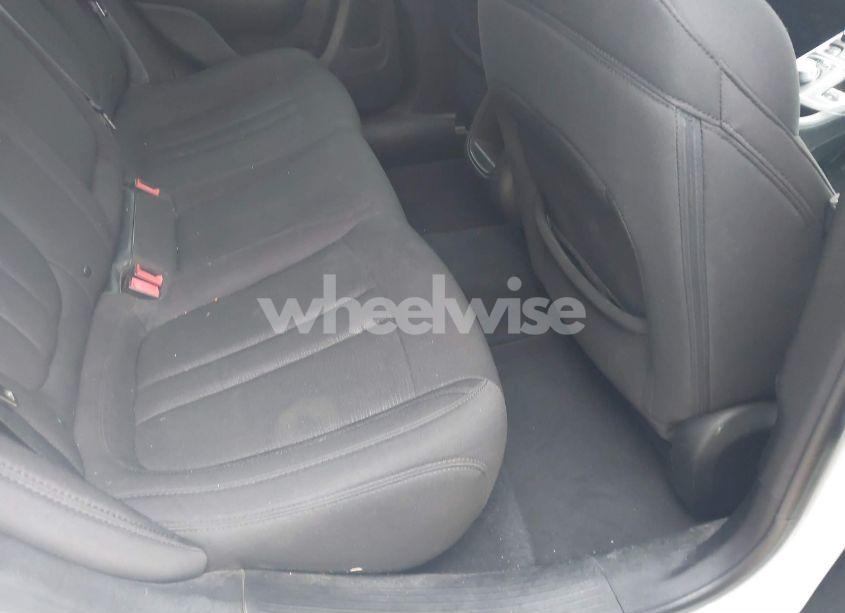 Photo 8 of 2015 Chrysler 200 LIMITED (VIN 1C3CCCAB2FN574282)