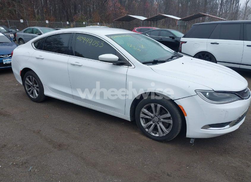 2015 Chrysler 200 LIMITED (VIN 1C3CCCAB2FN593933) main photo