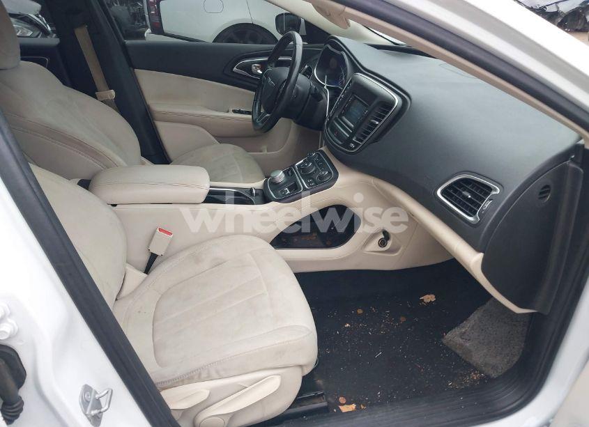 Photo 5 of 2015 Chrysler 200 LIMITED (VIN 1C3CCCAB2FN593933)