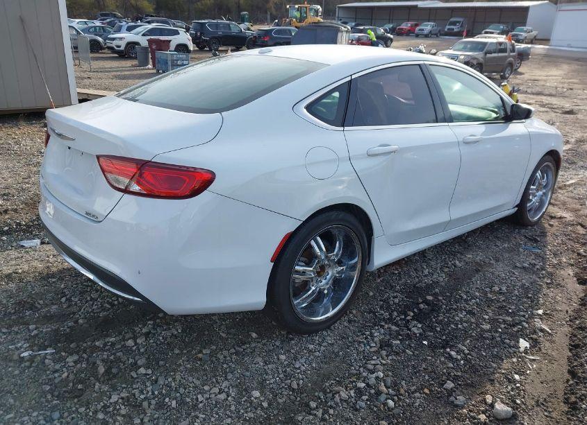 Photo 4 of 2015 Chrysler 200 LIMITED (VIN 1C3CCCAB2FN594161)