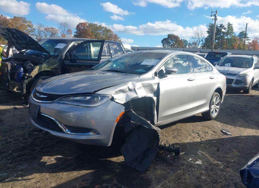 Photo 2 of 2015 Chrysler 200 LIMITED (VIN 1C3CCCAB2FN596606)