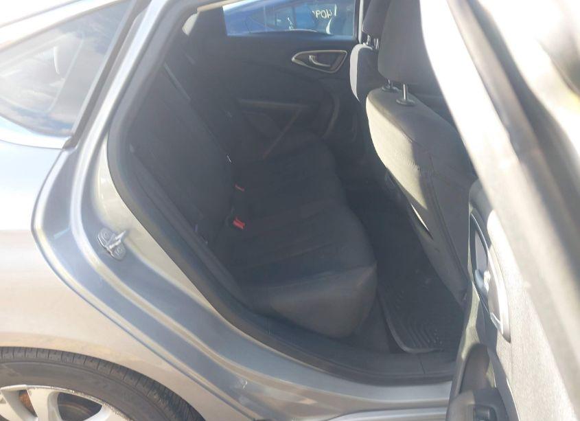 Photo 8 of 2015 Chrysler 200 LIMITED (VIN 1C3CCCAB2FN596606)