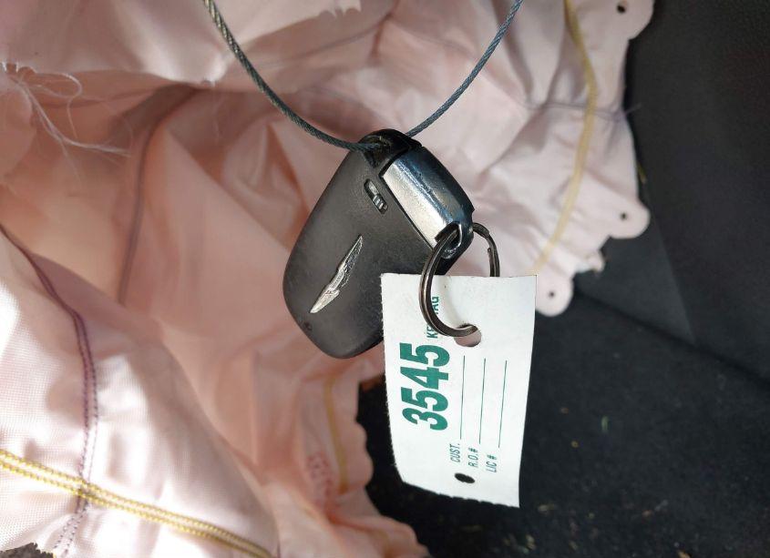 Photo 11 of 2015 Chrysler 200 LIMITED (VIN 1C3CCCAB2FN598341)