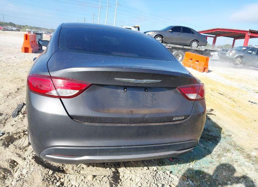 Photo 17 of 2015 Chrysler 200 LIMITED (VIN 1C3CCCAB2FN598341)