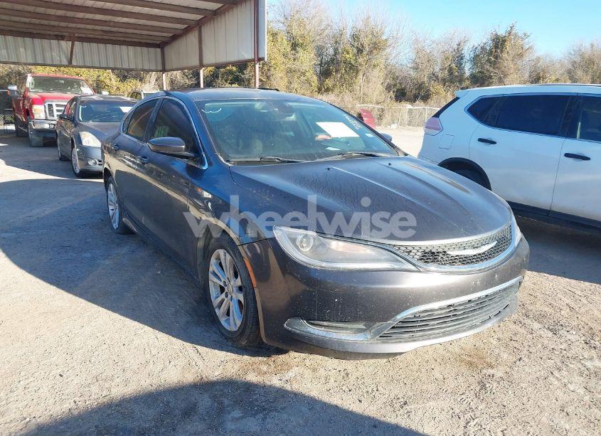 2015 Chrysler 200 LIMITED (VIN 1C3CCCAB2FN607717) main photo
