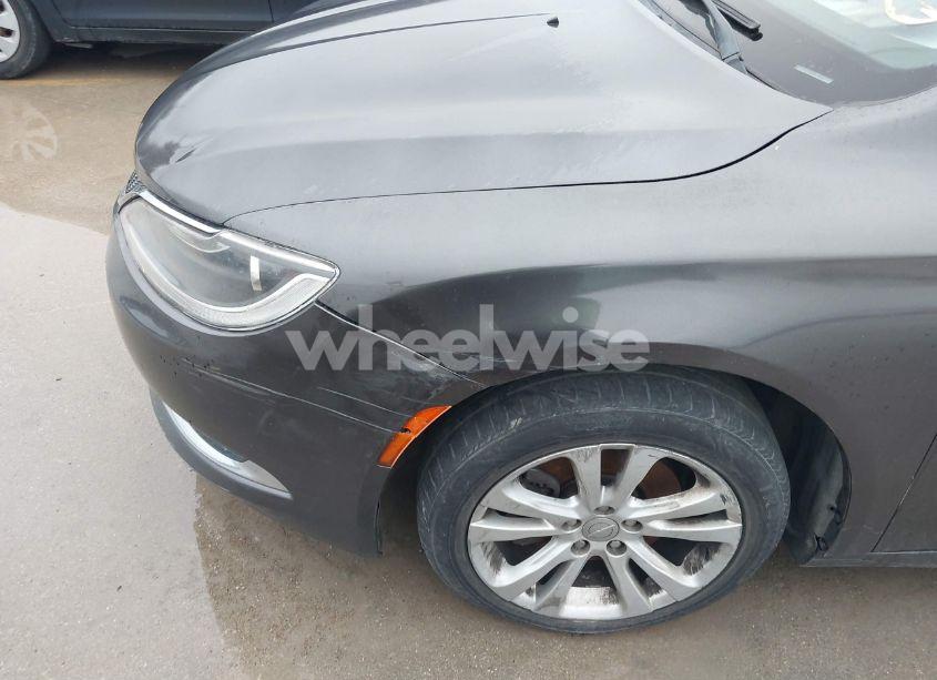 Photo 6 of 2015 Chrysler 200 LIMITED (VIN 1C3CCCAB2FN607717)