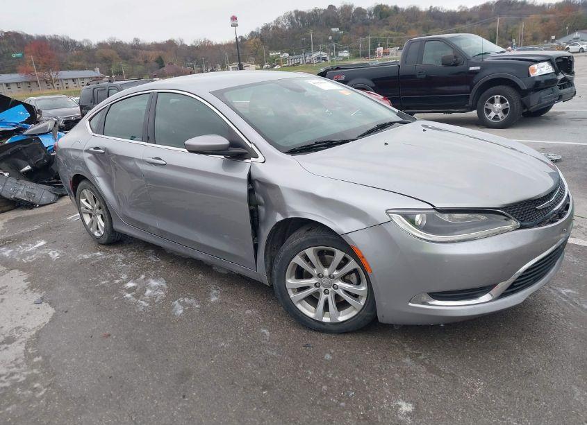 2015 Chrysler 200 LIMITED (VIN 1C3CCCAB2FN618703) main photo