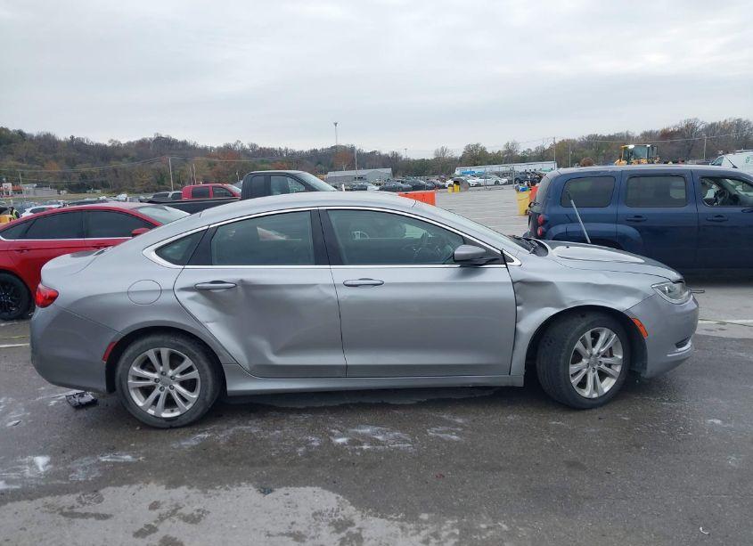 Photo 13 of 2015 Chrysler 200 LIMITED (VIN 1C3CCCAB2FN618703)