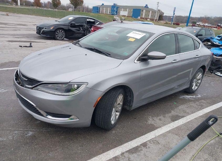 Photo 2 of 2015 Chrysler 200 LIMITED (VIN 1C3CCCAB2FN618703)