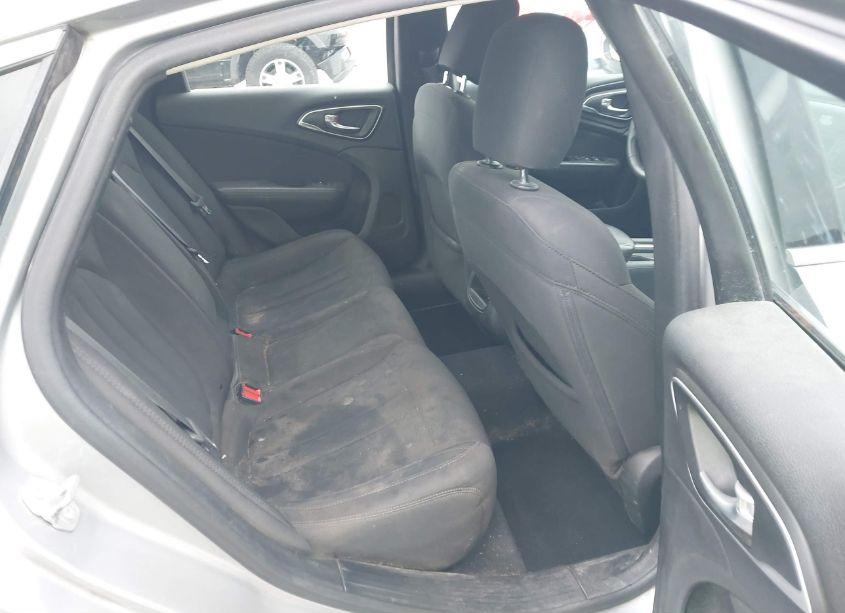 Photo 8 of 2015 Chrysler 200 LIMITED (VIN 1C3CCCAB2FN618703)