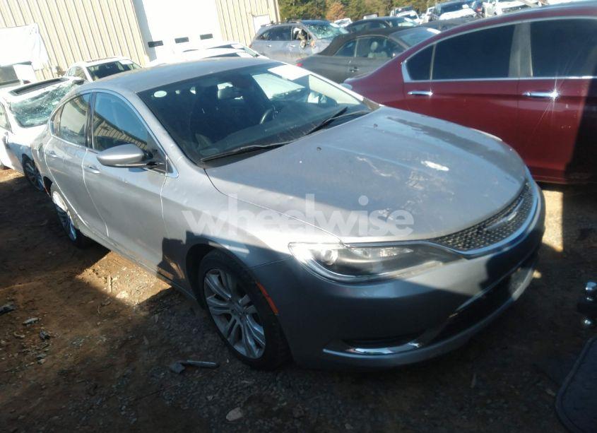2015 Chrysler 200 LIMITED (VIN 1C3CCCAB2FN622802) main photo