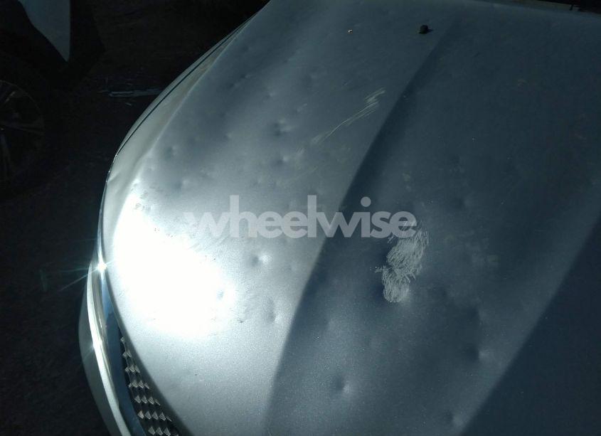 Photo 6 of 2015 Chrysler 200 LIMITED (VIN 1C3CCCAB2FN622802)