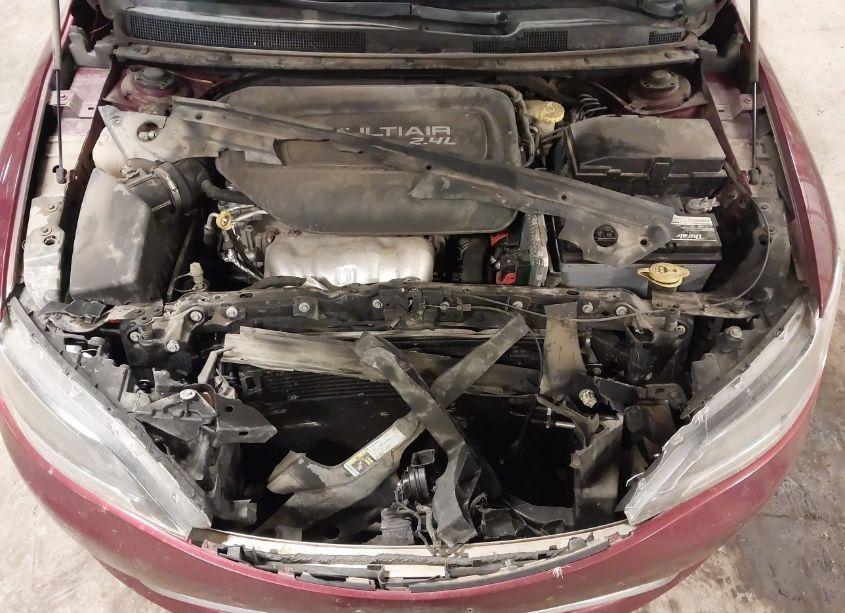 Photo 10 of 2015 Chrysler 200 LIMITED (VIN 1C3CCCAB2FN637266)