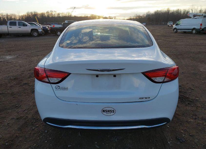 Photo 16 of 2015 Chrysler 200 LIMITED (VIN 1C3CCCAB2FN643407)