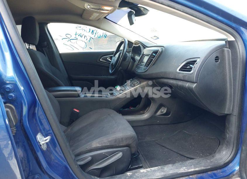 Photo 5 of 2015 Chrysler 200 LIMITED (VIN 1C3CCCAB2FN648025)