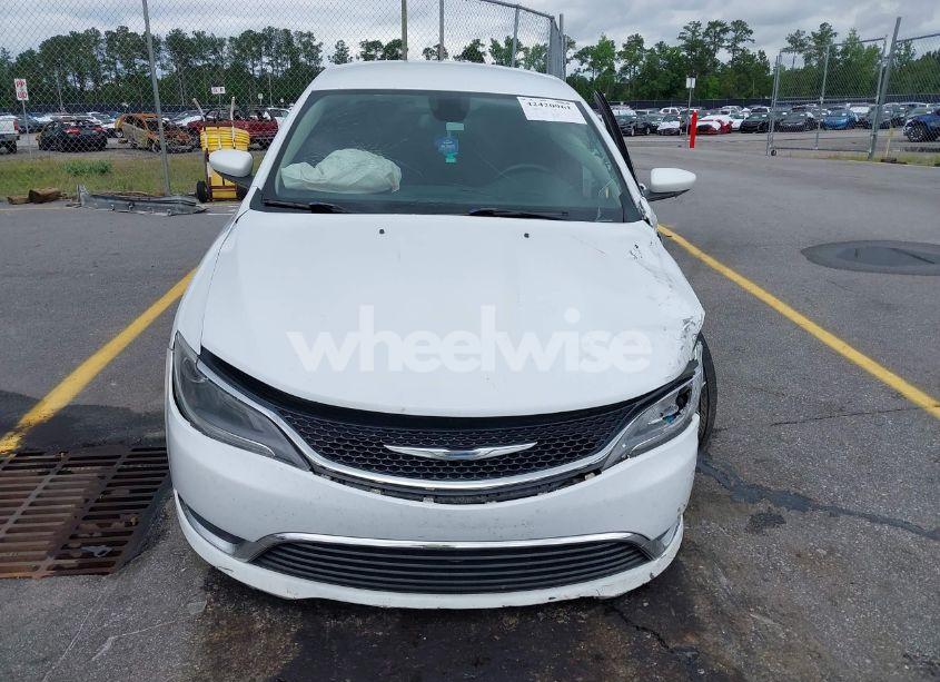 Photo 12 of 2015 Chrysler 200 LIMITED (VIN 1C3CCCAB2FN649675)