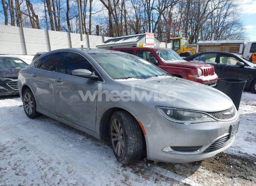 2015 Chrysler 200 LIMITED (VIN 1C3CCCAB2FN674656) main photo