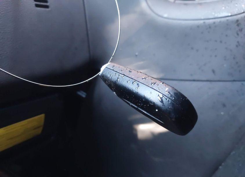 Photo 11 of 2015 Chrysler 200 LIMITED (VIN 1C3CCCAB2FN675306)