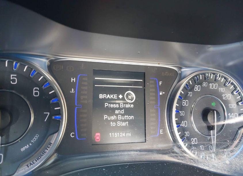Photo 7 of 2015 Chrysler 200 LIMITED (VIN 1C3CCCAB2FN675306)