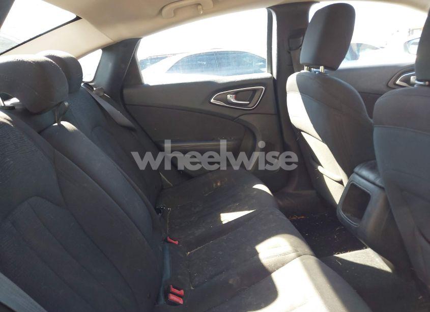 Photo 8 of 2015 Chrysler 200 LIMITED (VIN 1C3CCCAB2FN675340)