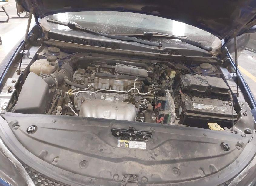 Photo 10 of 2015 Chrysler 200 LIMITED (VIN 1C3CCCAB2FN677976)