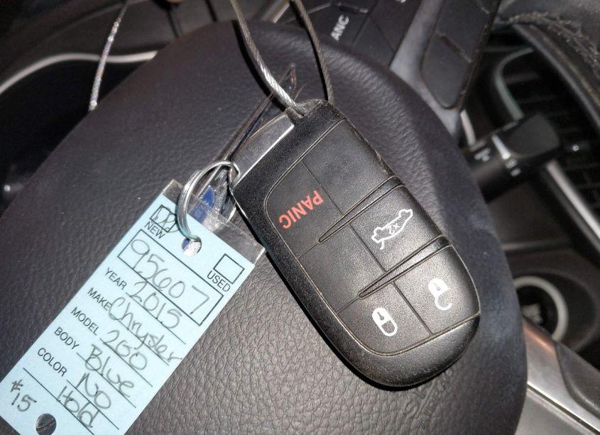 Photo 11 of 2015 Chrysler 200 LIMITED (VIN 1C3CCCAB2FN677976)