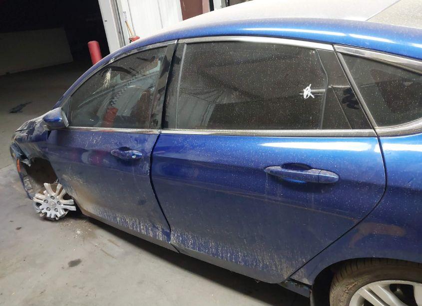 Photo 15 of 2015 Chrysler 200 LIMITED (VIN 1C3CCCAB2FN677976)