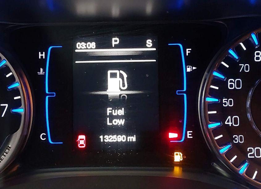 Photo 16 of 2015 Chrysler 200 LIMITED (VIN 1C3CCCAB2FN677976)