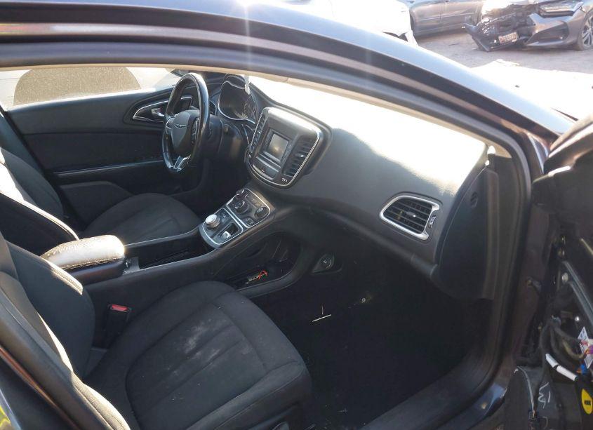 Photo 5 of 2015 Chrysler 200 LIMITED (VIN 1C3CCCAB2FN685396)