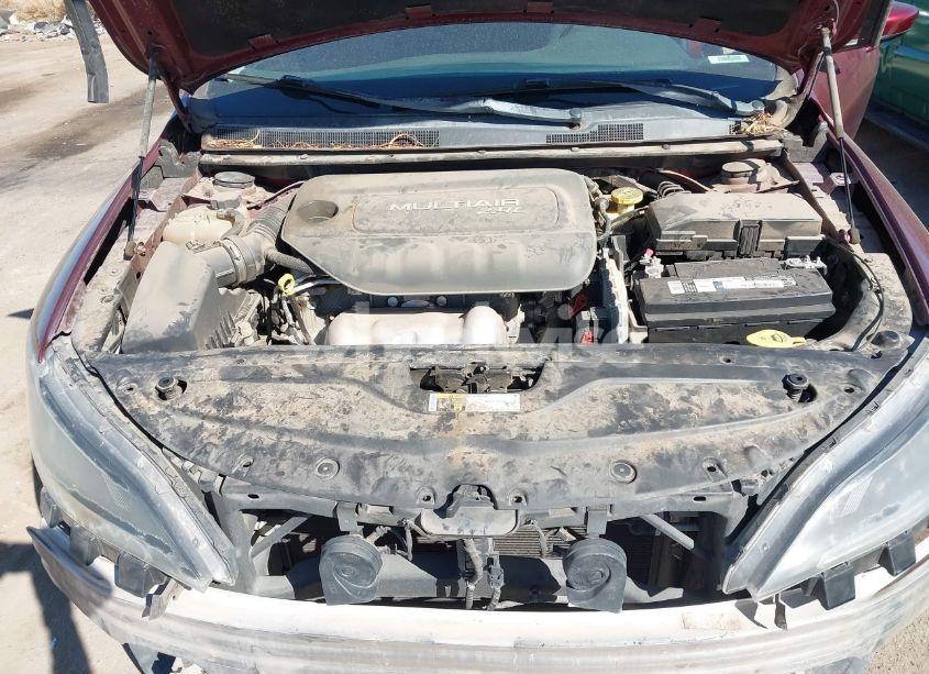 Photo 10 of 2015 Chrysler 200 LIMITED (VIN 1C3CCCAB2FN696933)