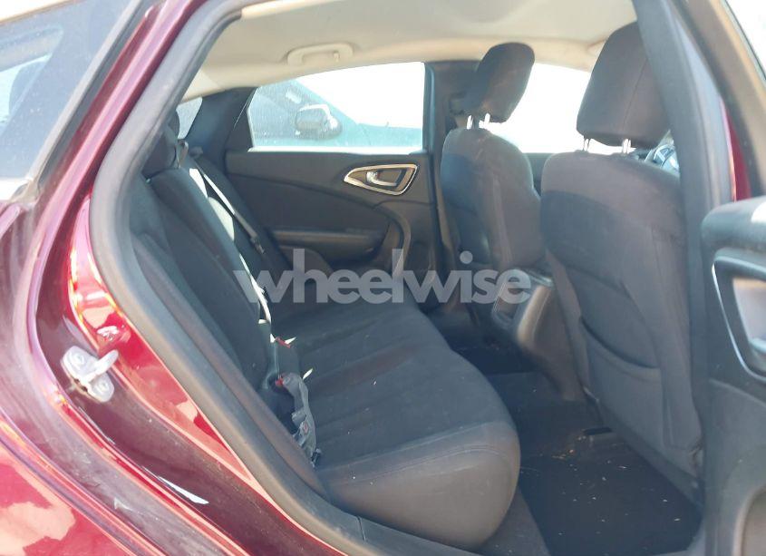 Photo 8 of 2015 Chrysler 200 LIMITED (VIN 1C3CCCAB2FN696933)