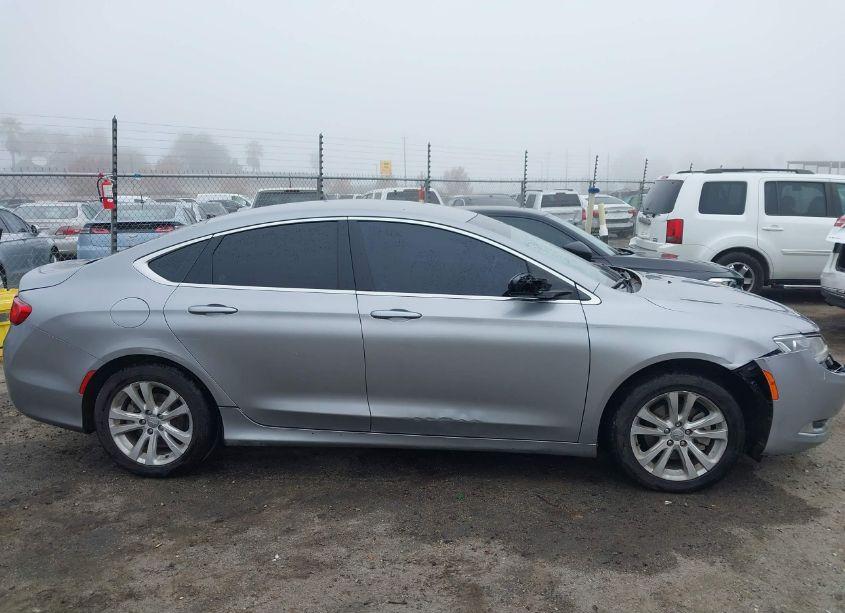 Photo 13 of 2015 Chrysler 200 LIMITED (VIN 1C3CCCAB2FN702309)