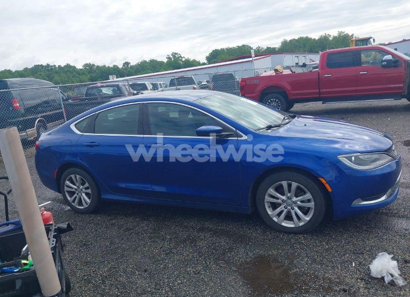 Photo 13 of 2015 Chrysler 200 LIMITED (VIN 1C3CCCAB2FN709437)