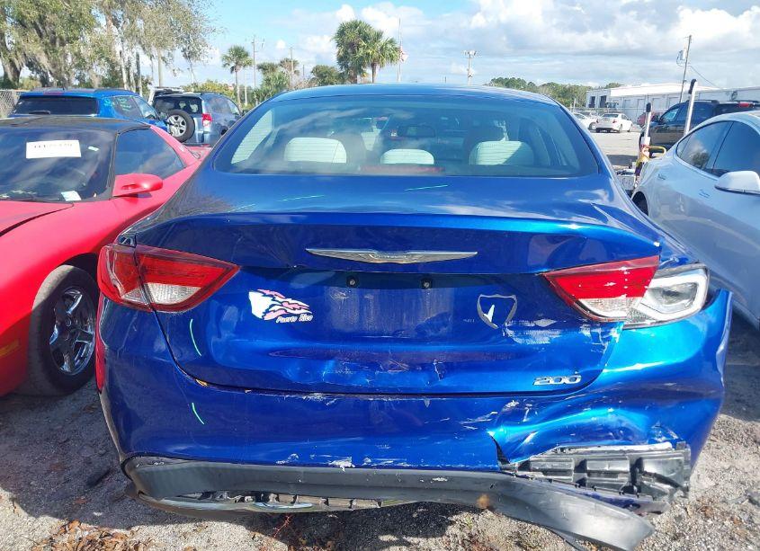 Photo 16 of 2015 Chrysler 200 LIMITED (VIN 1C3CCCAB2FN716856)