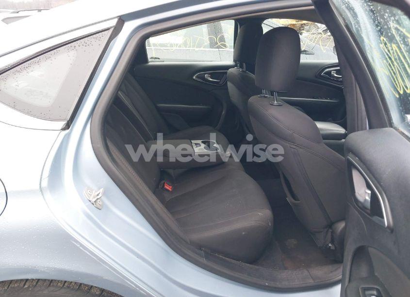 Photo 8 of 2015 Chrysler 200 LIMITED (VIN 1C3CCCAB2FN720504)