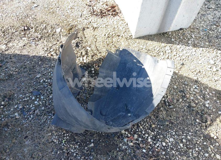 Photo 12 of 2016 Chrysler 200 LIMITED (VIN 1C3CCCAB2GN171937)