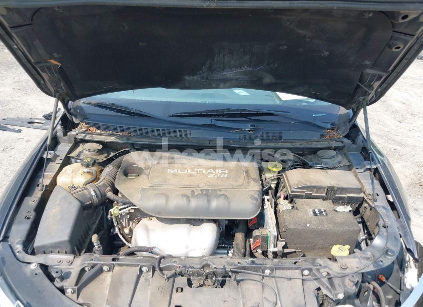 Photo 10 of 2016 Chrysler 200 LIMITED PLATINUM (VIN 1C3CCCAB2GN189757)