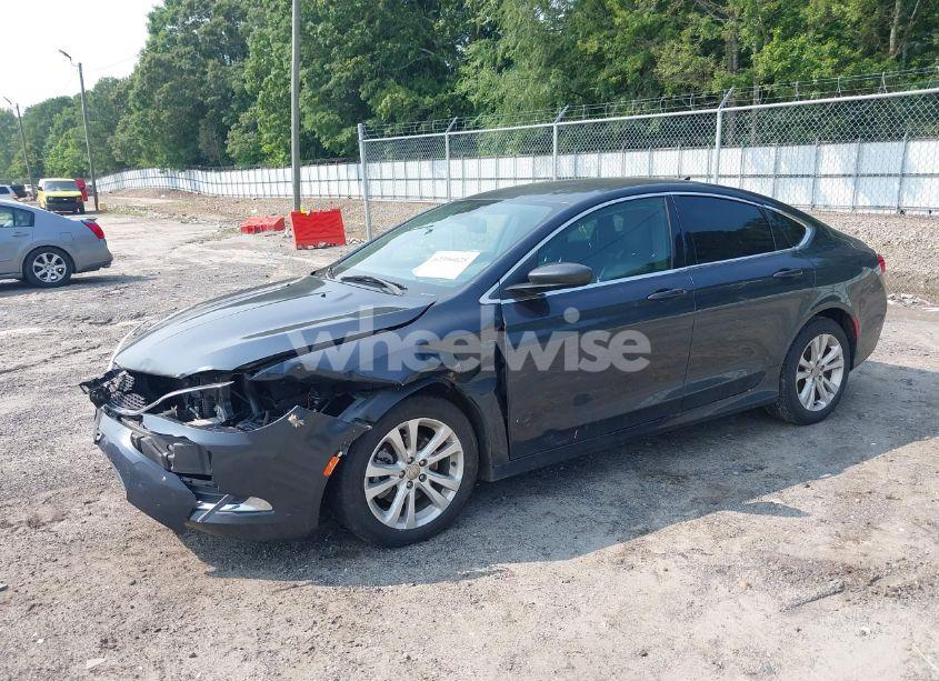 Photo 2 of 2016 Chrysler 200 LIMITED PLATINUM (VIN 1C3CCCAB2GN189757)