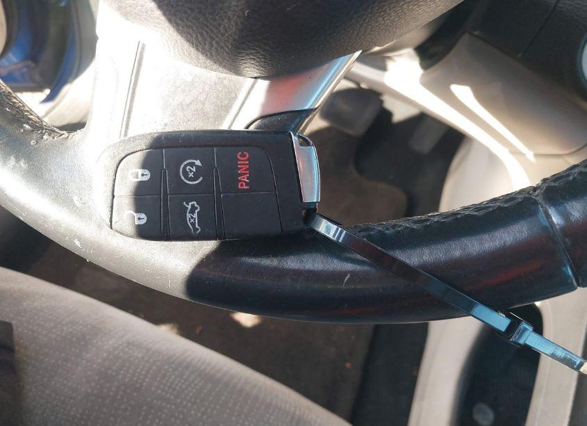 Photo 11 of 2015 Chrysler 200 LIMITED (VIN 1C3CCCAB3FN556230)