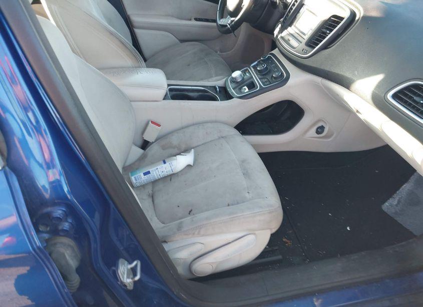 Photo 5 of 2015 Chrysler 200 LIMITED (VIN 1C3CCCAB3FN556230)