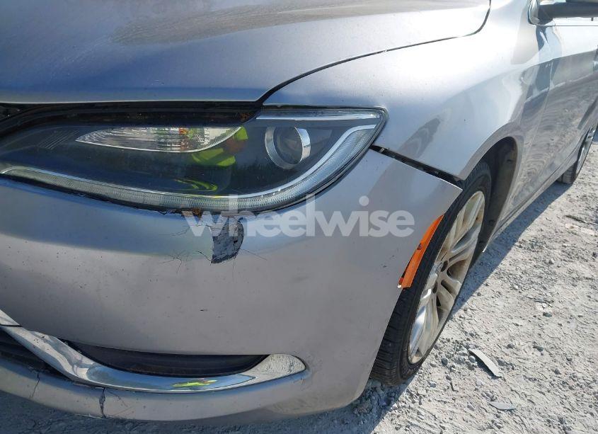 Photo 6 of 2015 Chrysler 200 LIMITED (VIN 1C3CCCAB3FN560052)